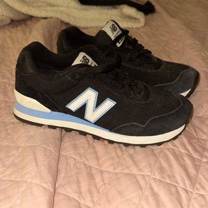 so comfy baby blue and black new balances, only worn twice